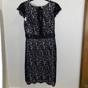 Almost new- Monique Lhuillier Black and white lace dress